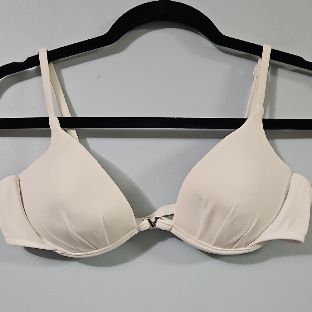 VENUS Classic Cream Swim Top Bra Size 38B/40A Push Up Underwire